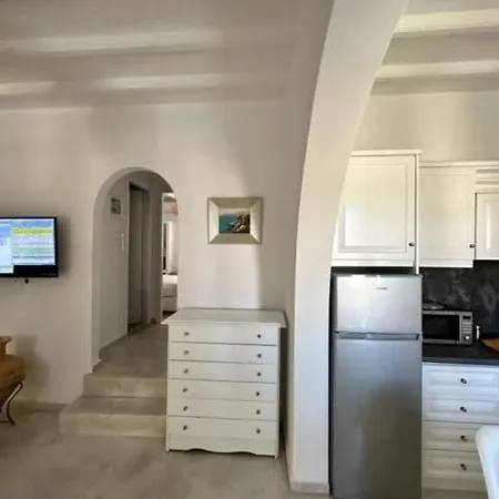 Dreamy Island Escape In Paros *